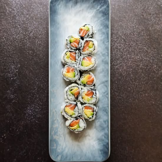 Salmon Avocado Roll
