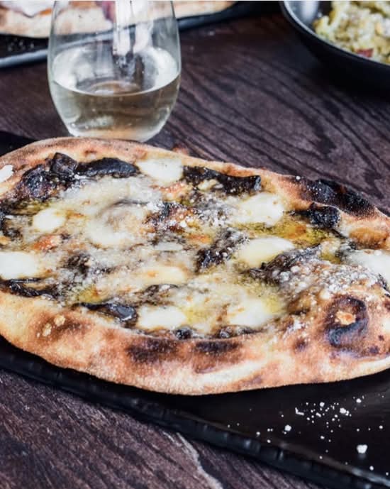 Pinsa Funghi