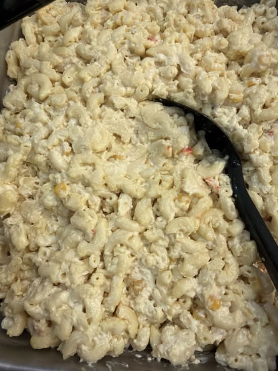 Mac and Chicken Salad (Codito Pollo)
