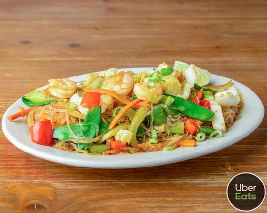 Shrimp Filipino Rice Noodles (Pancit Bihon)