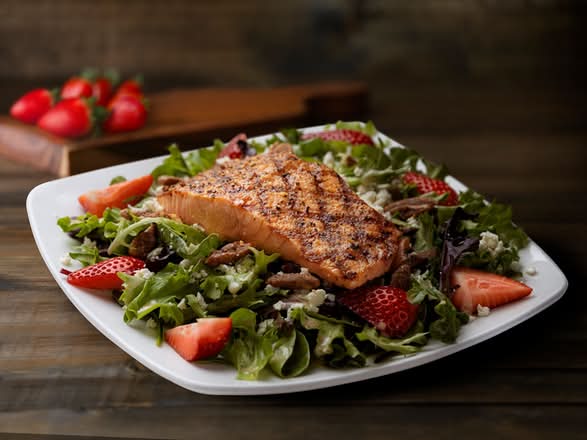 STRAWBERRY SALMON SALAD