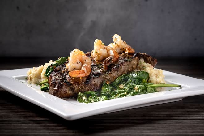 Lad's Steak & Shrimp