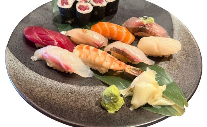 Sushi Plate*
