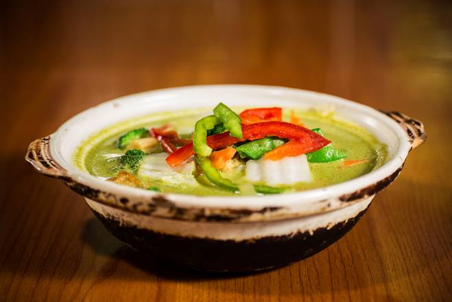 Green Curry in Clay Pot