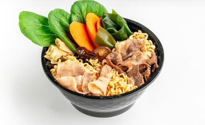 OO: KPOT Meat Lover Hot Pot
