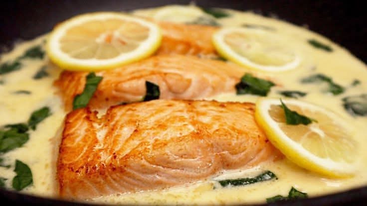 Salmon a la Plancha con crema de Limon