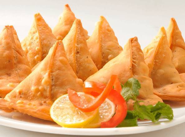 Punjabi Samosa Medium ( 3 Pcs )
