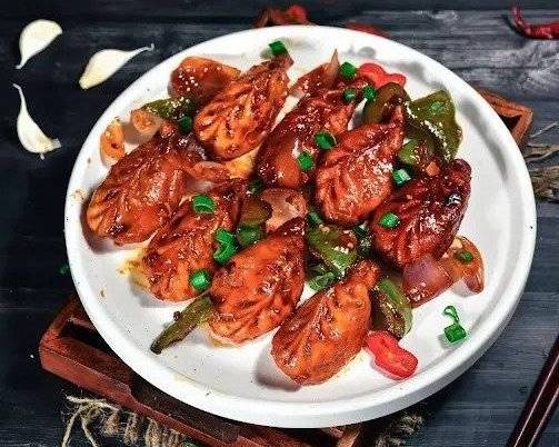 Veg. Sweet Chilli Momos (5 Pcs)
