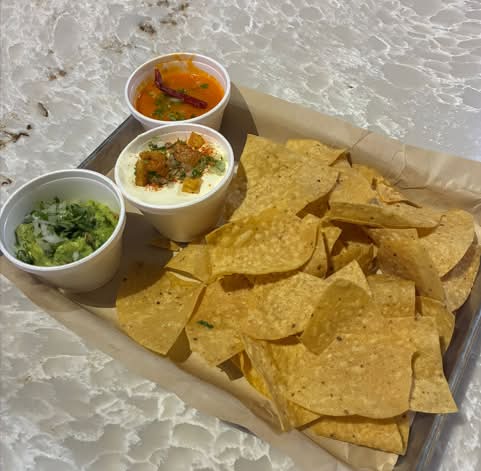 Trio & Chips