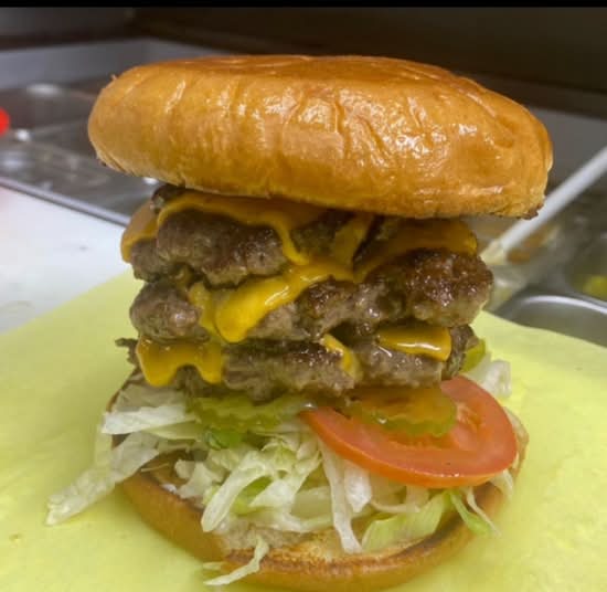 Triple Cheeseburger.