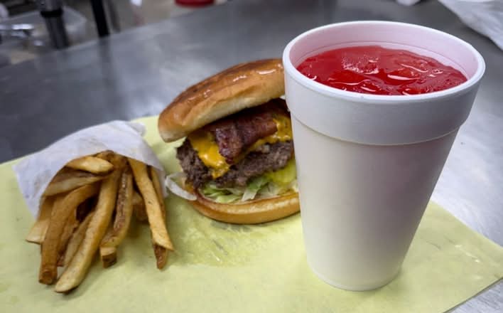 Bacon Cheeseburger Combo