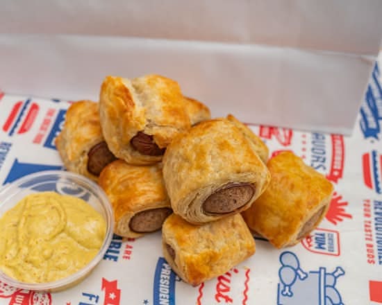 Franks N Blankets (8)