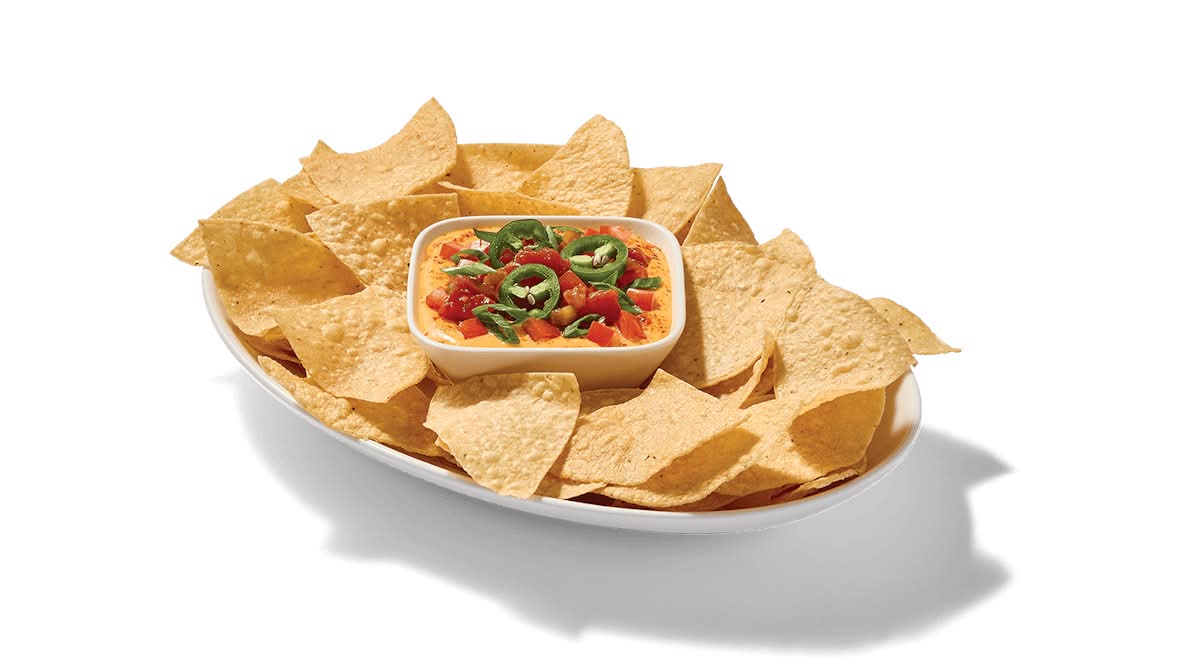 Queso & Chips