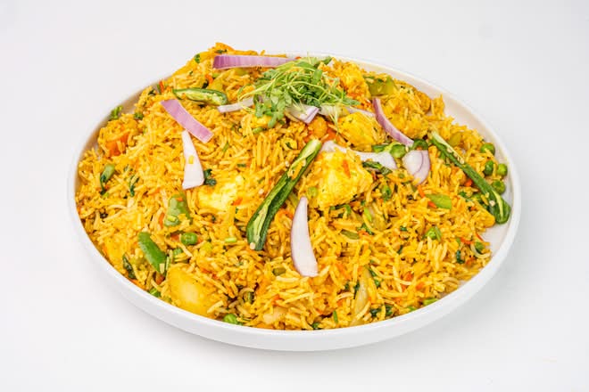 Vegetable Biryani Tray