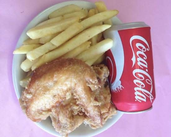 K3 Chicken Wings (4 Pieces) and French Fries