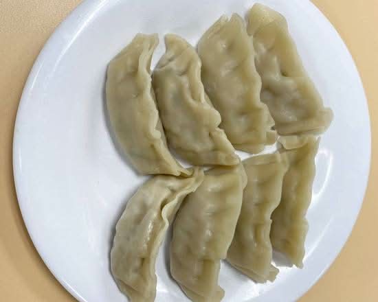 A8 Steamed Pork Dumplings