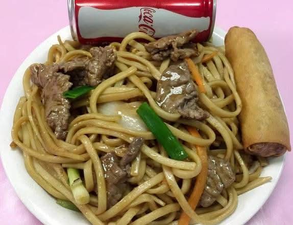 L35 Beef Lo Mein