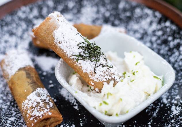 Banana Nutella Spring Rolls