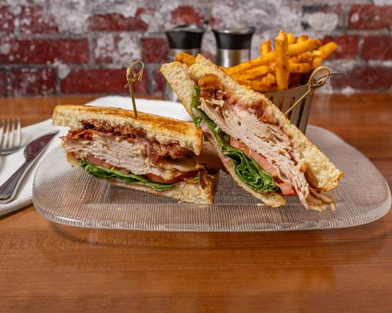 Turkey BLT Sandwich