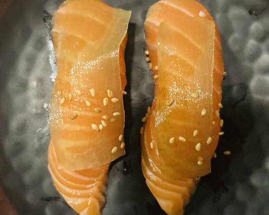 Salmon Sushi