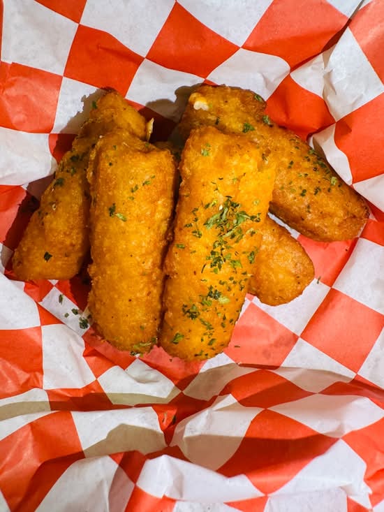 Mozzarella Stixz