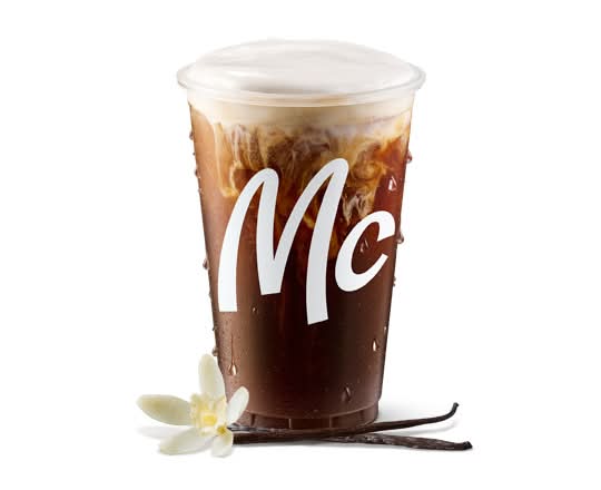 Med French Vanilla Cloud Iced Coffee [210.0 Cals]