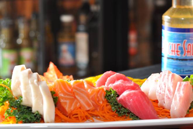 Sashimi Dinner (18 pcs)