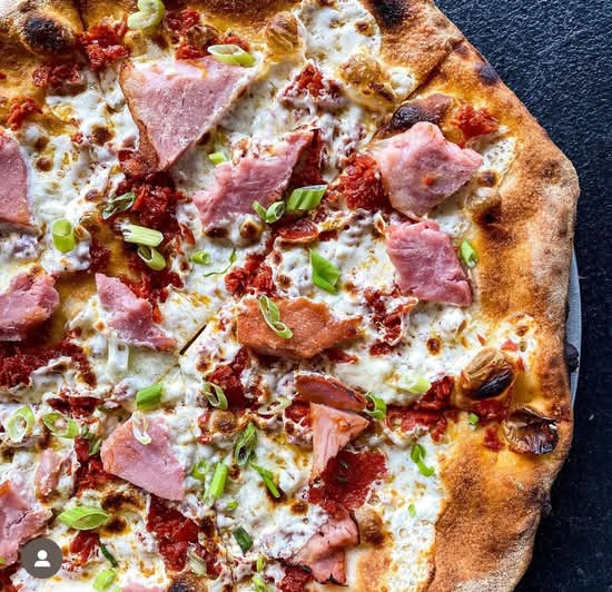 Hogzilla Pizza