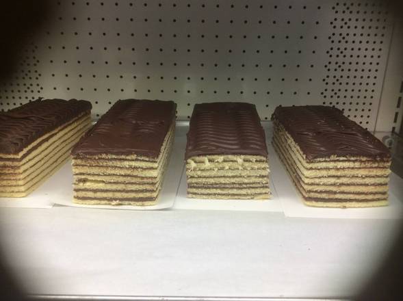 7 Layers Chocolate Cake