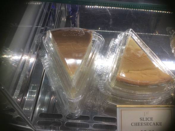 SLICE CHEESE CAKE