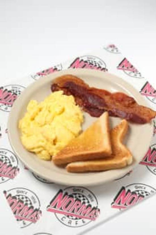 Kids- Eggs, Bacon and Toast