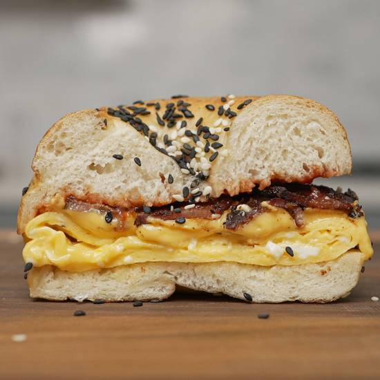 B10. Bagel W/egg & Cheese