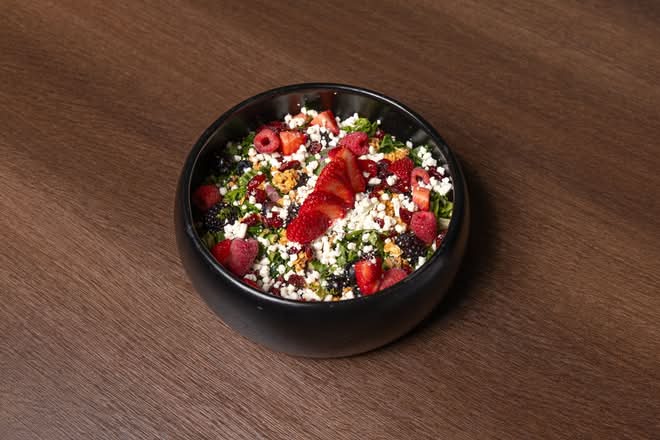 VERY BERRY SALAD