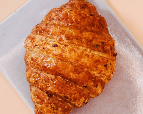 Multigrain croissant
