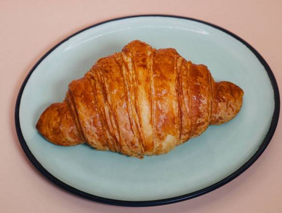 Plain croissant
