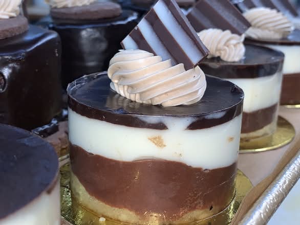 Nutella & Chocolate Mousse Cake Capsule
