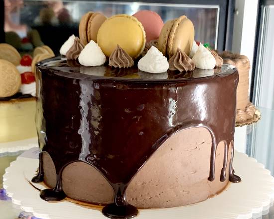 Belgian Chocolate Mousse Macaroon Cake