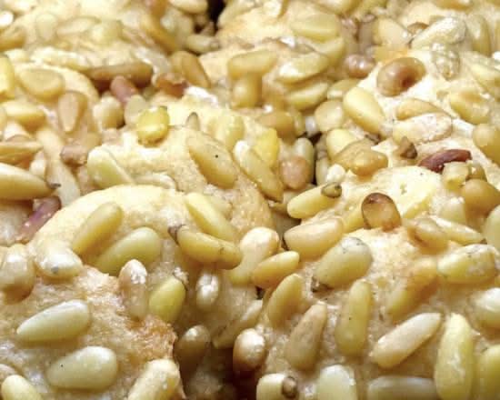 Pignoli Cookie