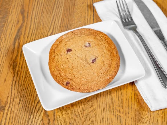 Chocolate Chip Cookie