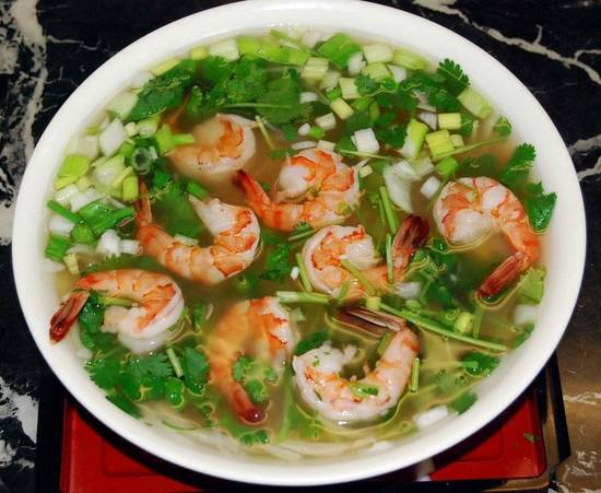 P6. Pho Tom - Shrimp Pho