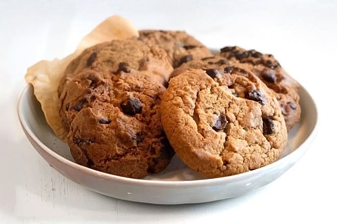 Chocolate Chip Cookie