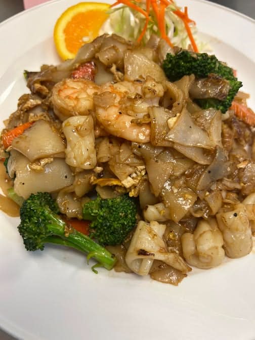 41. Pad See Ew