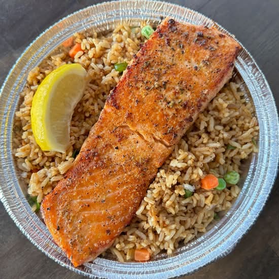 Grilled Salmon (1)