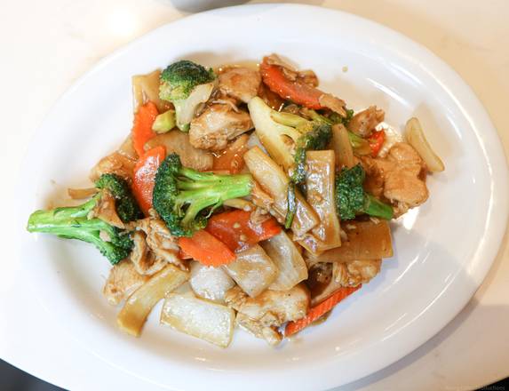 Chicken & Broccoli