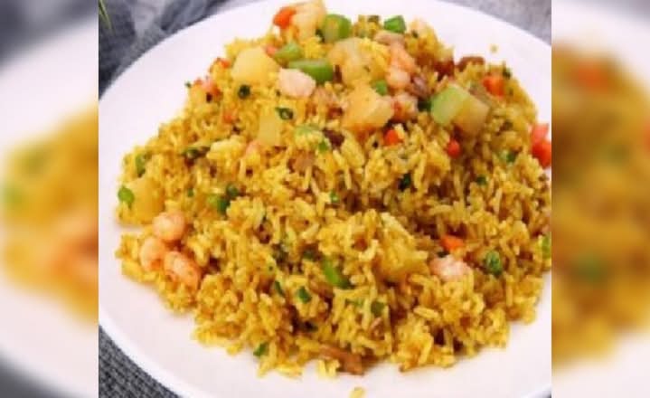 H3.Curry Fried Rice