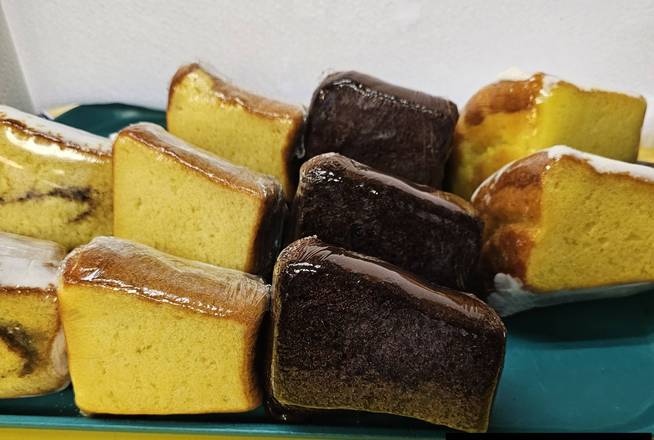 Pound Cake (Slice)