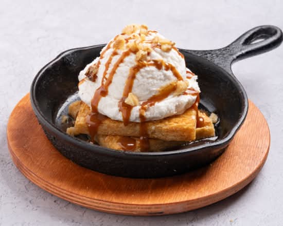 Sea Salt Caramel Butter Cake