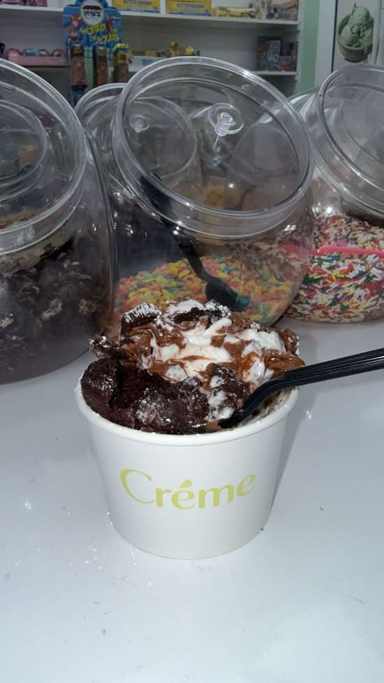 Créme Lava Cake