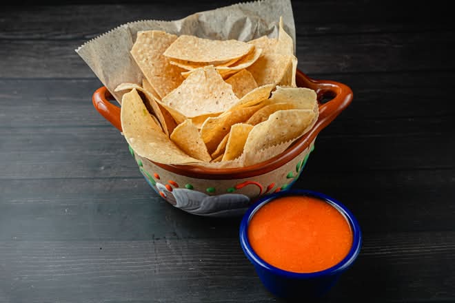 Chips & Salsa