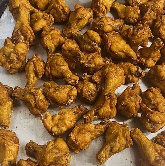 Chicken Wings (1 Lb)